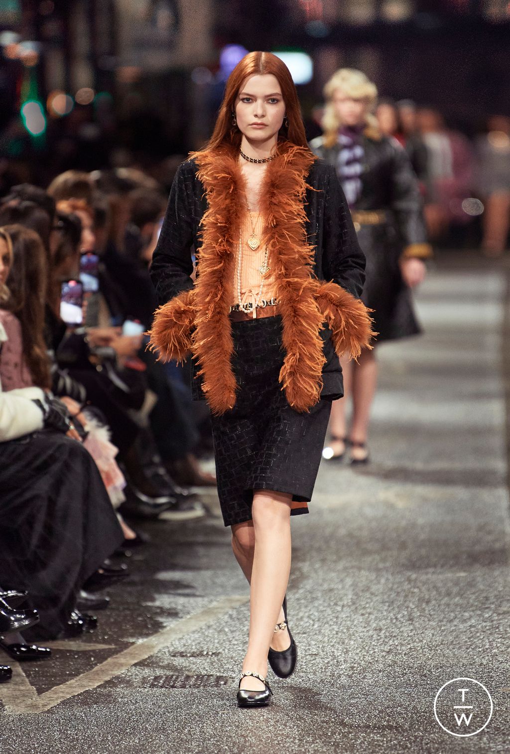 Fashion Week Paris Pre-Fall 2024 look 22 de la collection Chanel womenswear