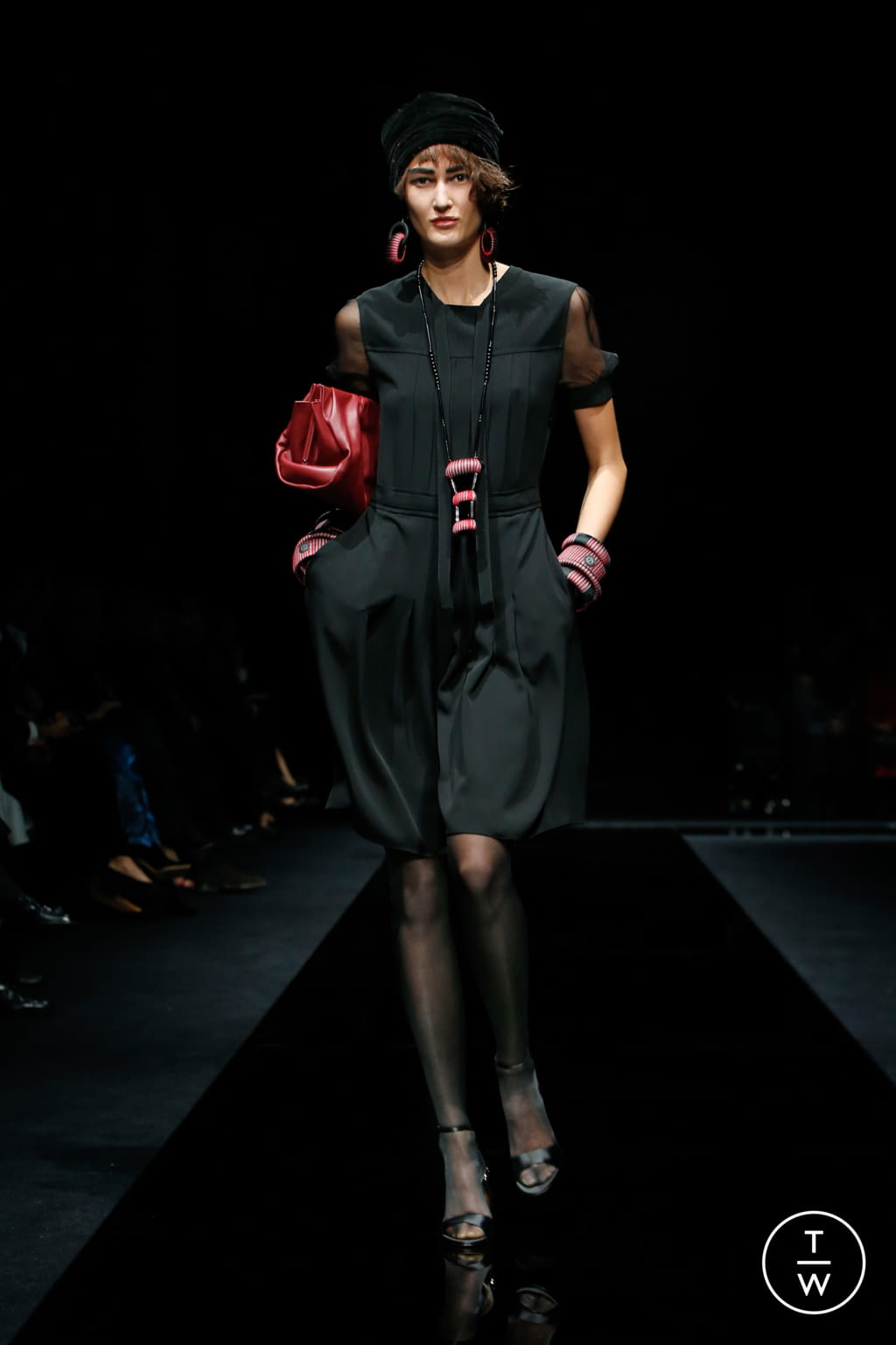 Fashion Week Milan Pre-Fall 2020 look 22 from the Giorgio Armani collection womenswear
