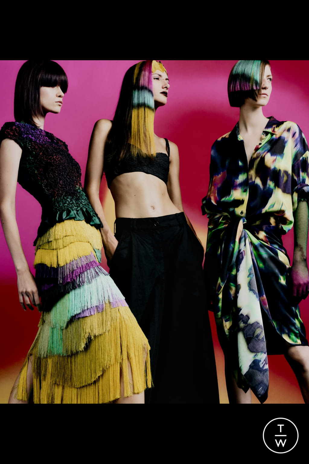 Fashion Week Paris Spring/Summer 2022 look 22 de la collection Dries Van Noten womenswear