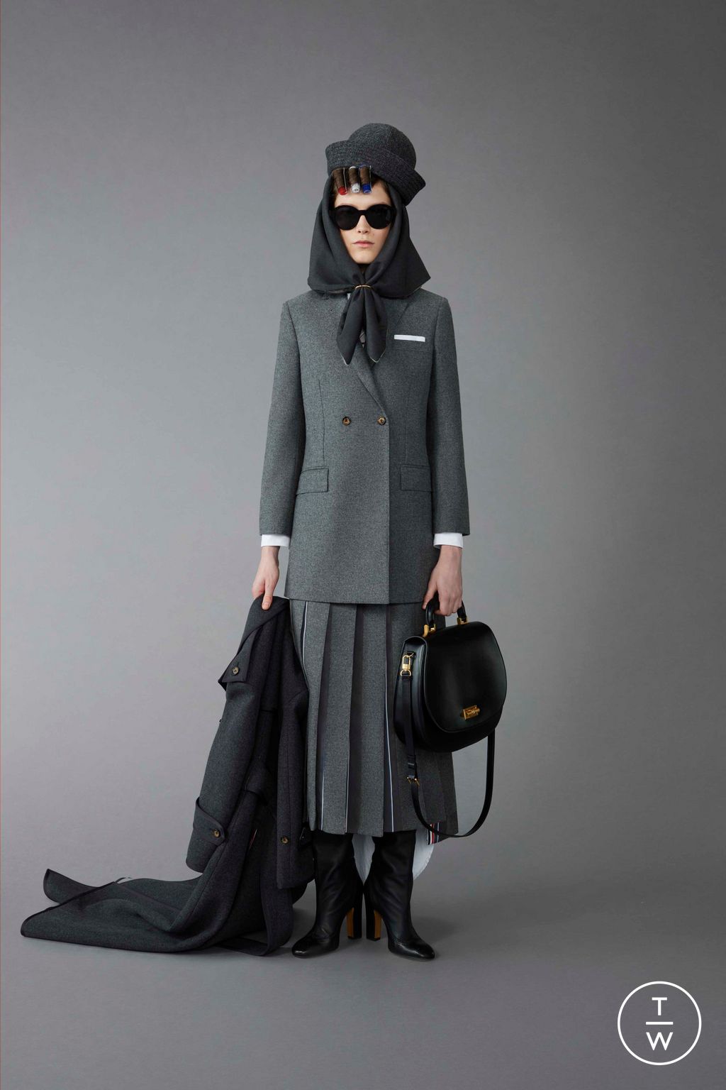 Fashion Week Paris Pre-Fall 2023 look 2 from the Thom Browne collection womenswear