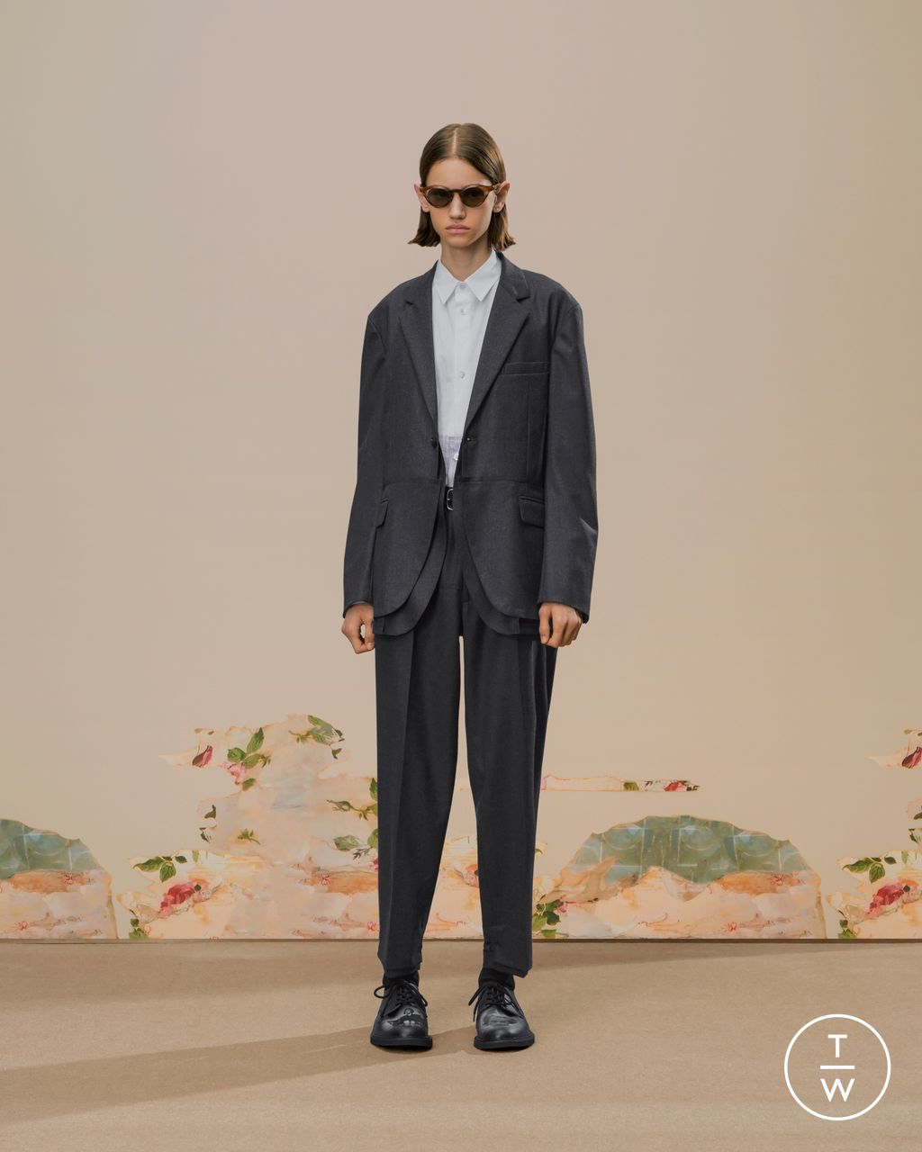 Fashion Week Paris Fall/Winter 2026 look 22 from the Undercover collection menswear