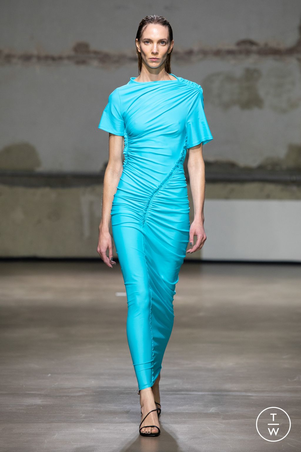 Fashion Week Paris Spring/Summer 2023 look 22 from the Atlein collection womenswear
