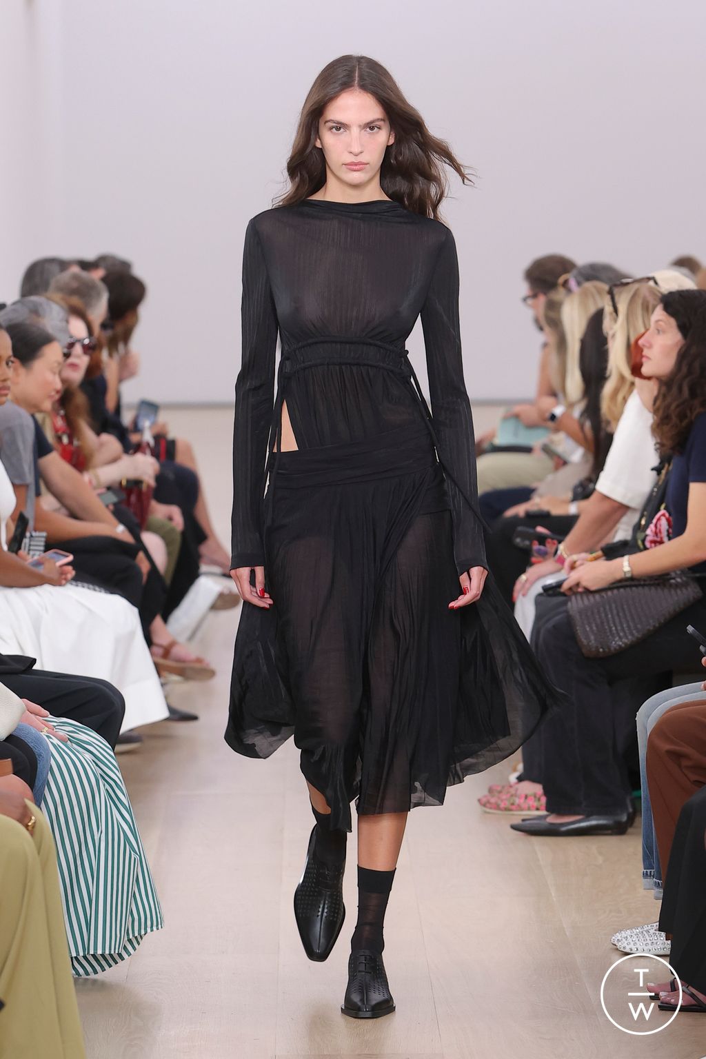 Fashion Week New York Spring/Summer 2024 look 22 from the Proenza Schouler collection womenswear