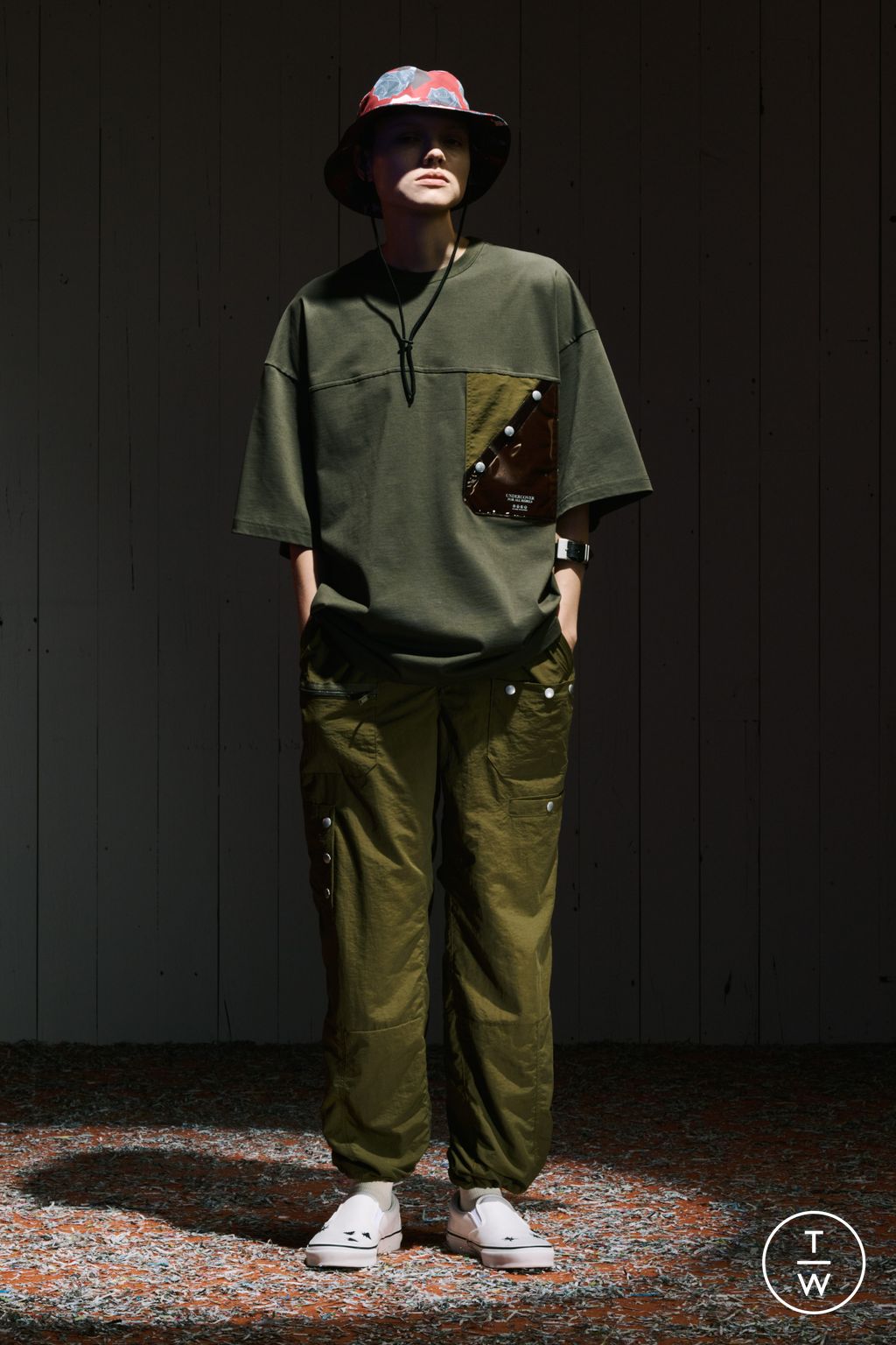 Fashion Week Paris Resort 2024 look 47 from the Undercover collection menswear
