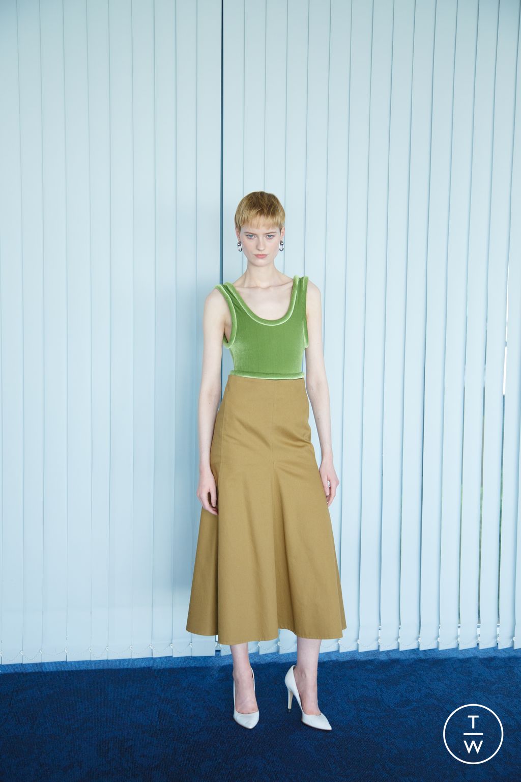 Fashion Week Paris Spring/Summer 2026 look 24 from the Veronique Leroy collection womenswear