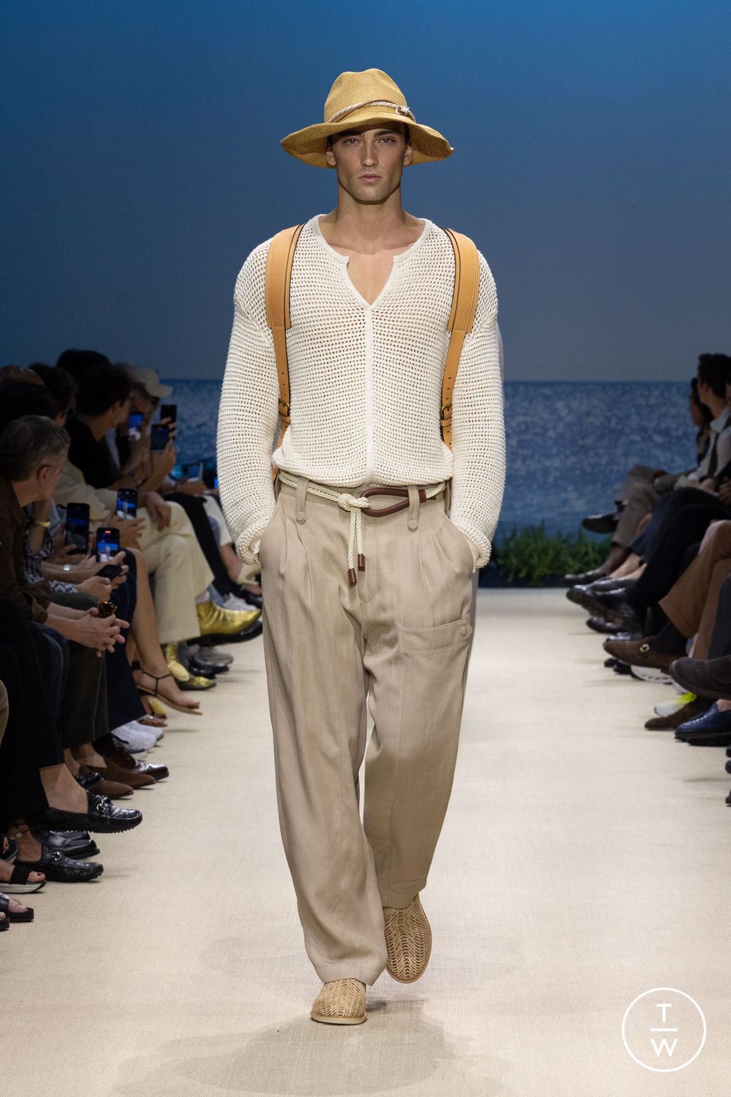 Fashion Week Milan Spring/Summer 2026 look 24 de la collection Giorgio Armani menswear
