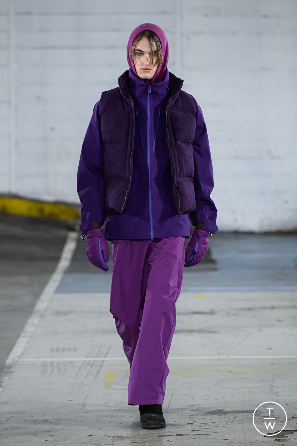 Fashion Week Paris Fall/Winter 2026 look 25 de la collection White Mountaineering menswear