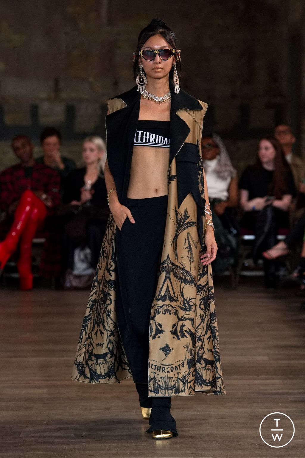 Fashion Week London Spring/Summer 2023 look 25 from the MITHRIDATE collection womenswear
