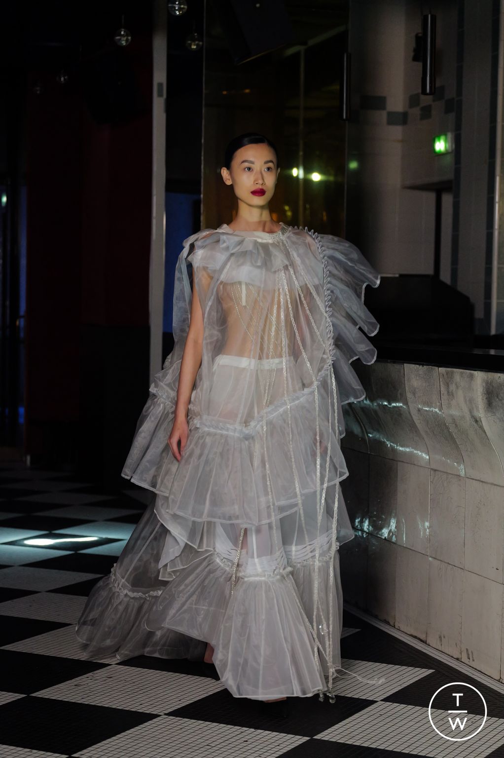 Fashion Week Paris Fall/Winter 2025 look 25 from the Aelis collection couture