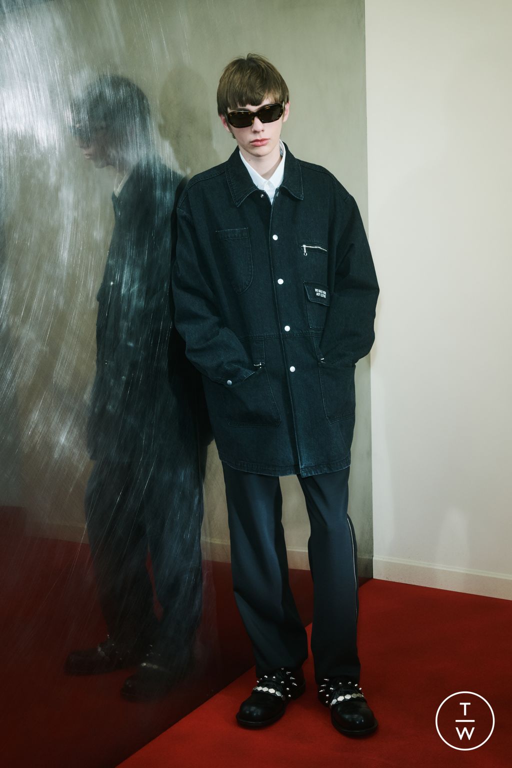 Fashion Week Paris Pre-Fall 2025 look 30 de la collection Undercover menswear