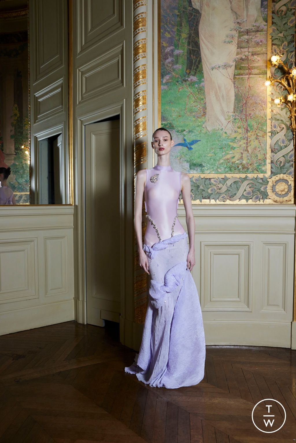 Fashion Week Paris Fall/Winter 2025 look 25 de la collection Peet Dullaert couture