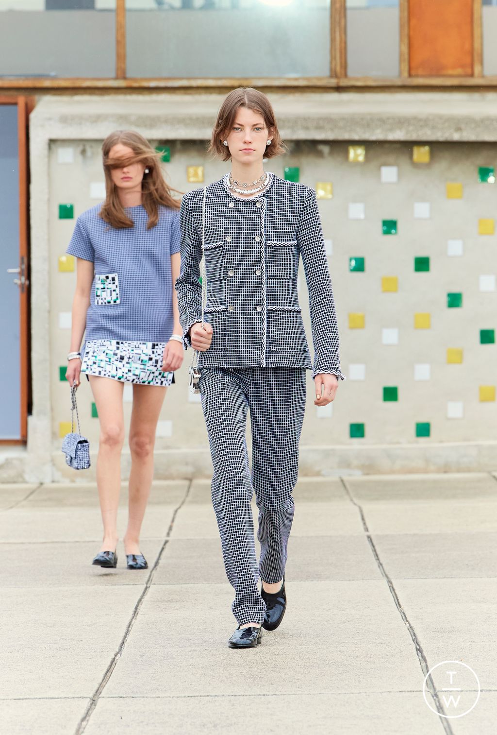 Fashion Week Paris Resort 2025 look 27 from the Chanel collection 女装