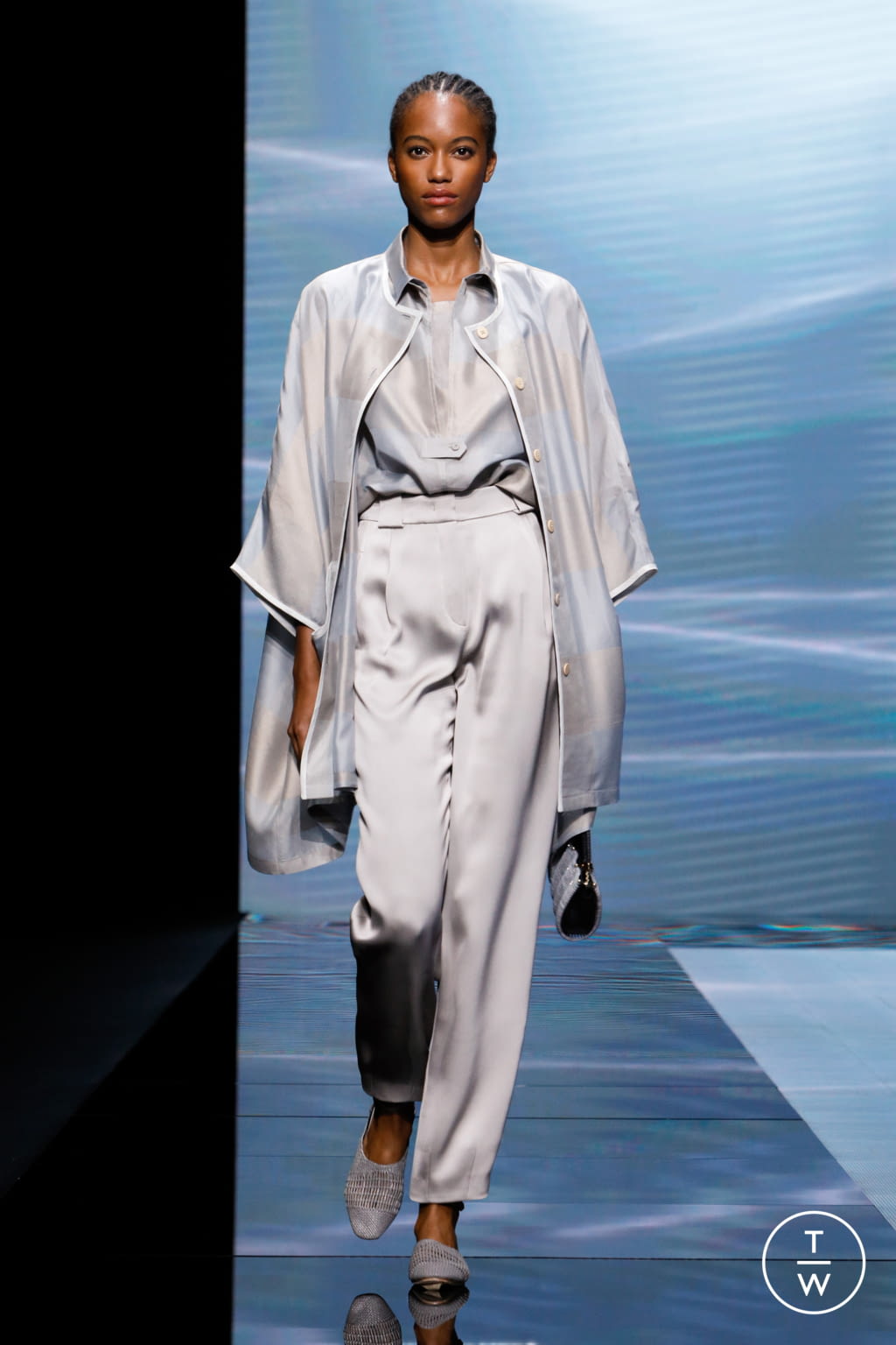Fashion Week Milan Spring/Summer 2021 look 27 from the Giorgio Armani collection 女装