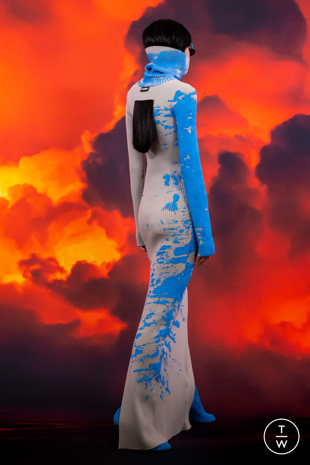 Fashion Week Paris Fall/Winter 2021 look 27 from the VETEMENTS collection menswear