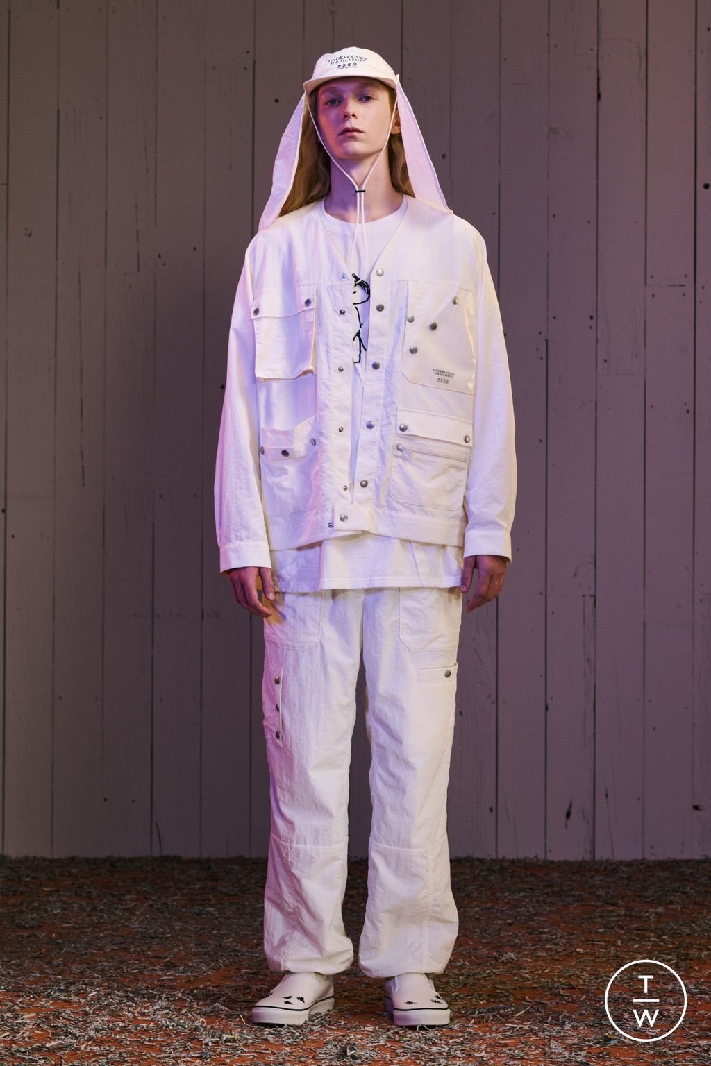 Fashion Week Paris Resort 2024 look 55 from the Undercover collection menswear