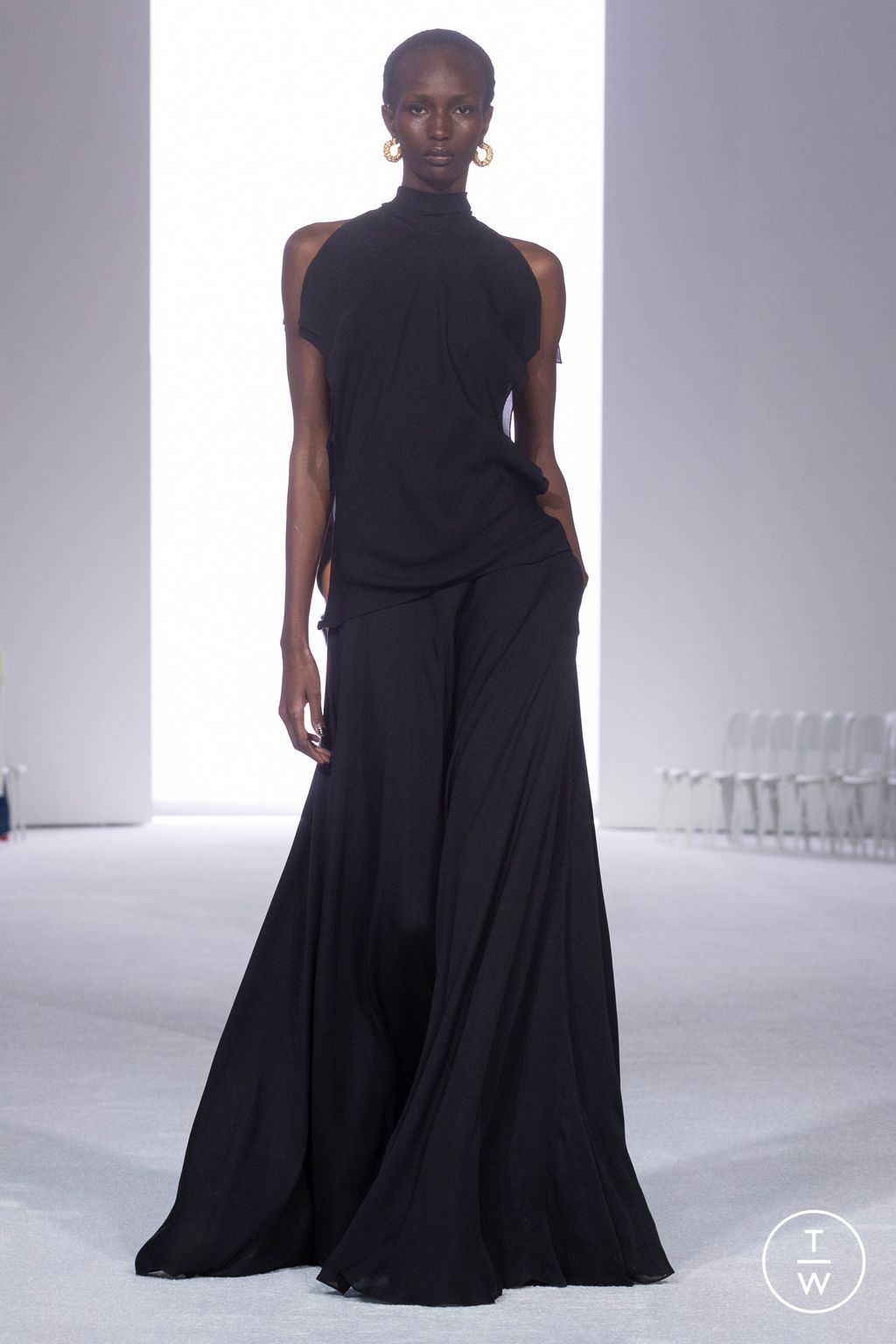Fashion Week New York Fall/Winter 2024 look 29 from the Brandon Maxwell collection 女装