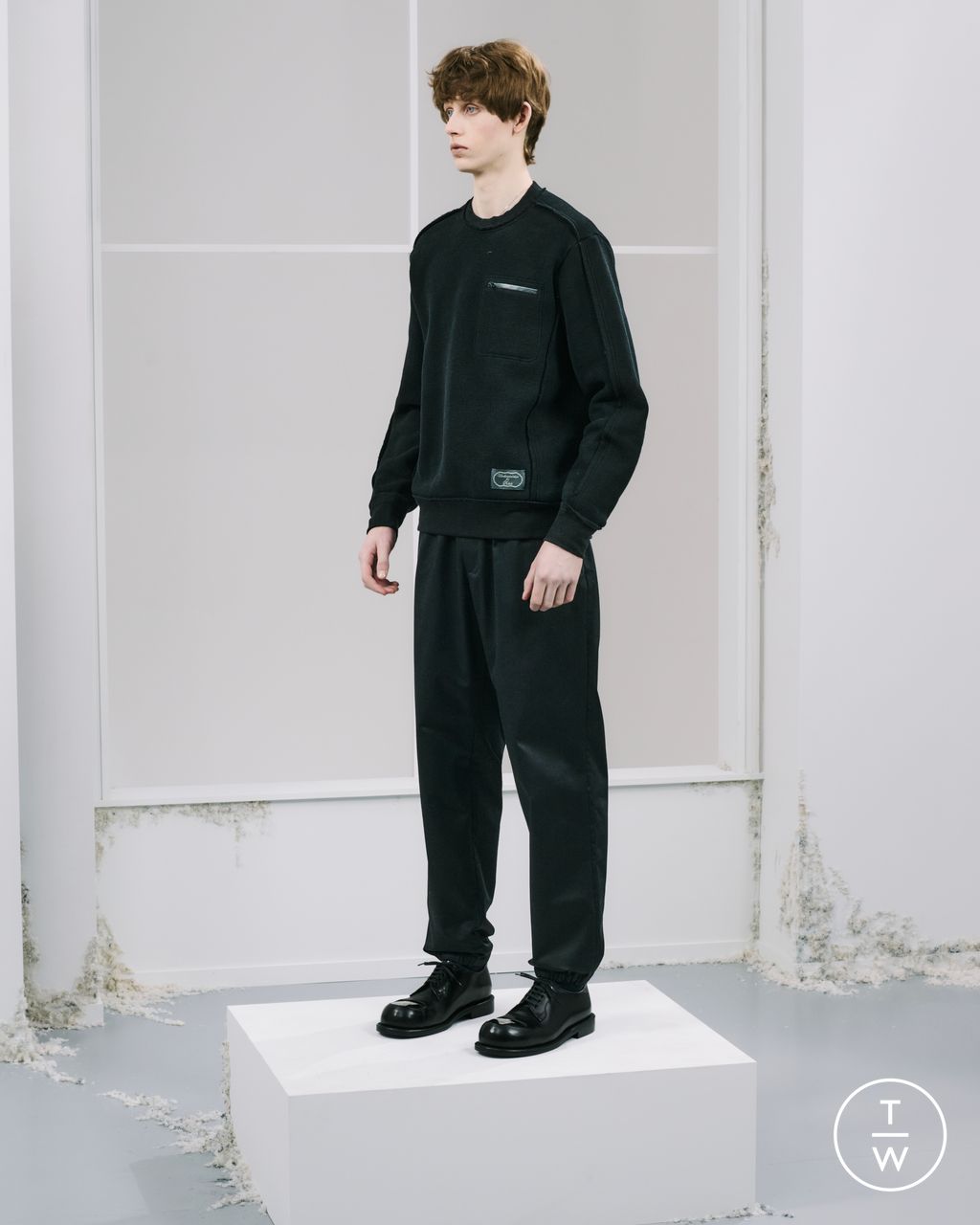 Fashion Week Paris Pre-Fall 2026 look 29 from the Undercover collection menswear