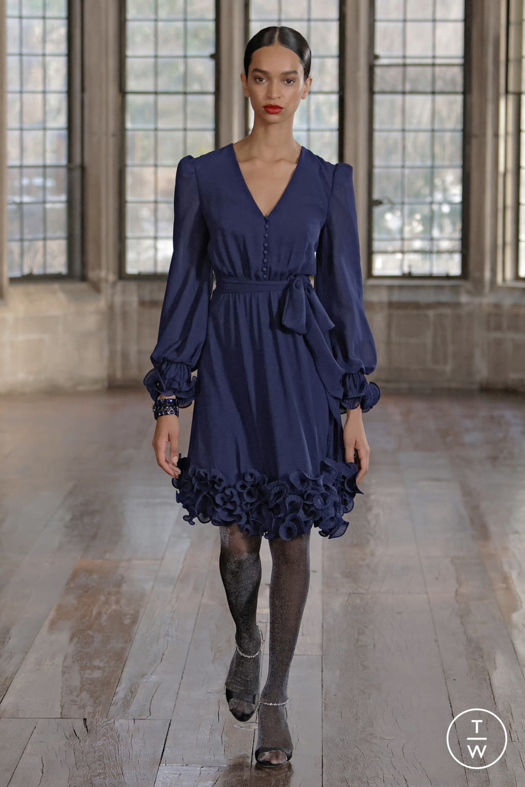 Fashion Week New York Fall/Winter 2022 look 29 de la collection Badgley Mischka womenswear