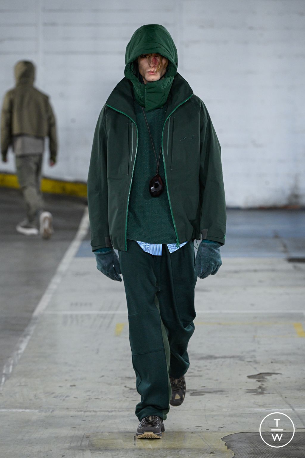 Fashion Week Paris Fall/Winter 2026 look 29 de la collection White Mountaineering menswear