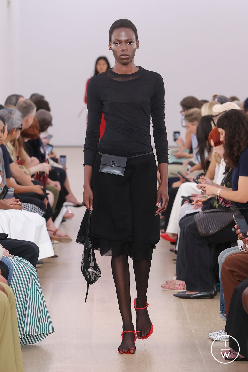 Fashion Week New York Spring/Summer 2024 look 29 from the Proenza Schouler collection 女装