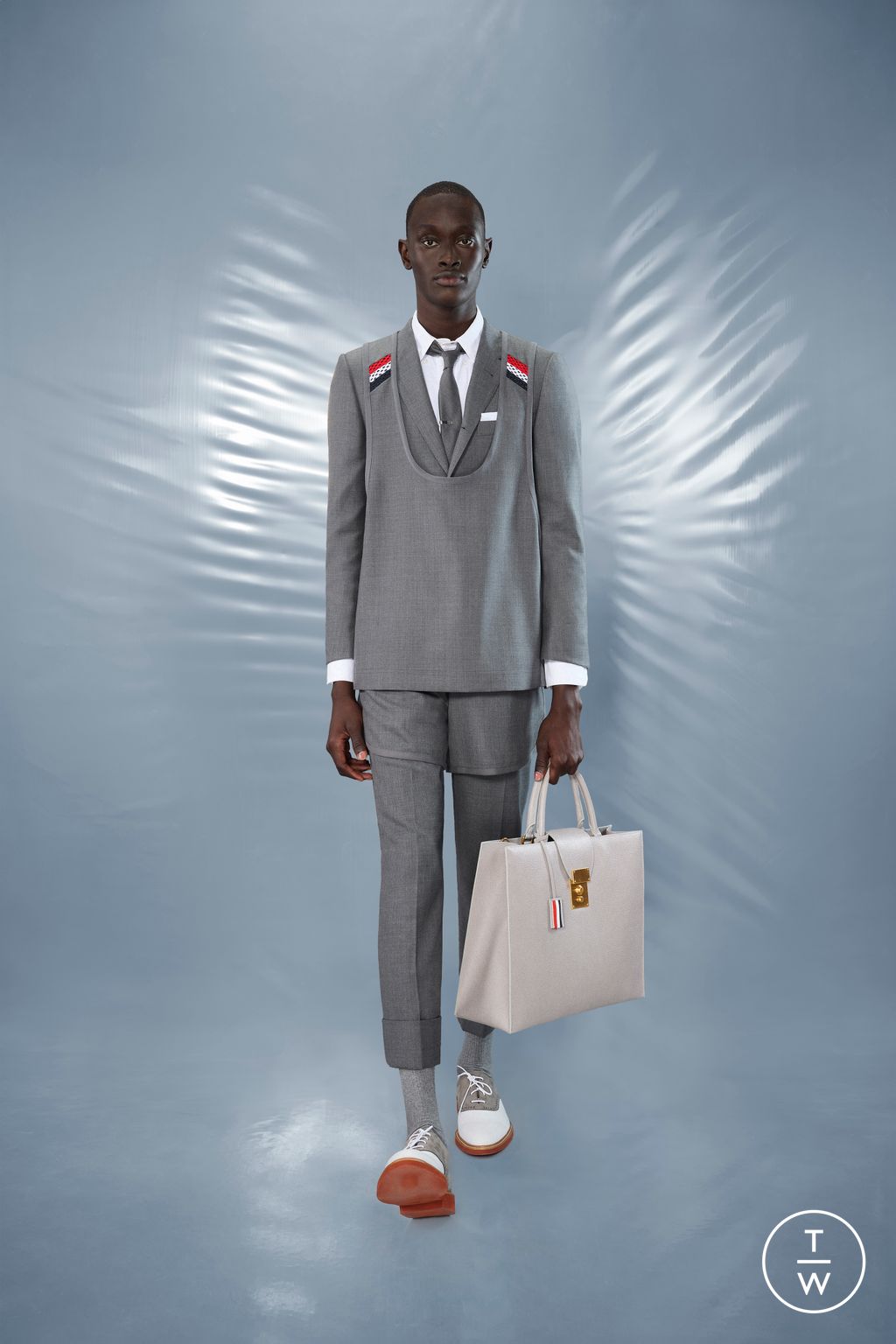 Fashion Week New York Resort 2025 look 3 from the Thom Browne collection 男装