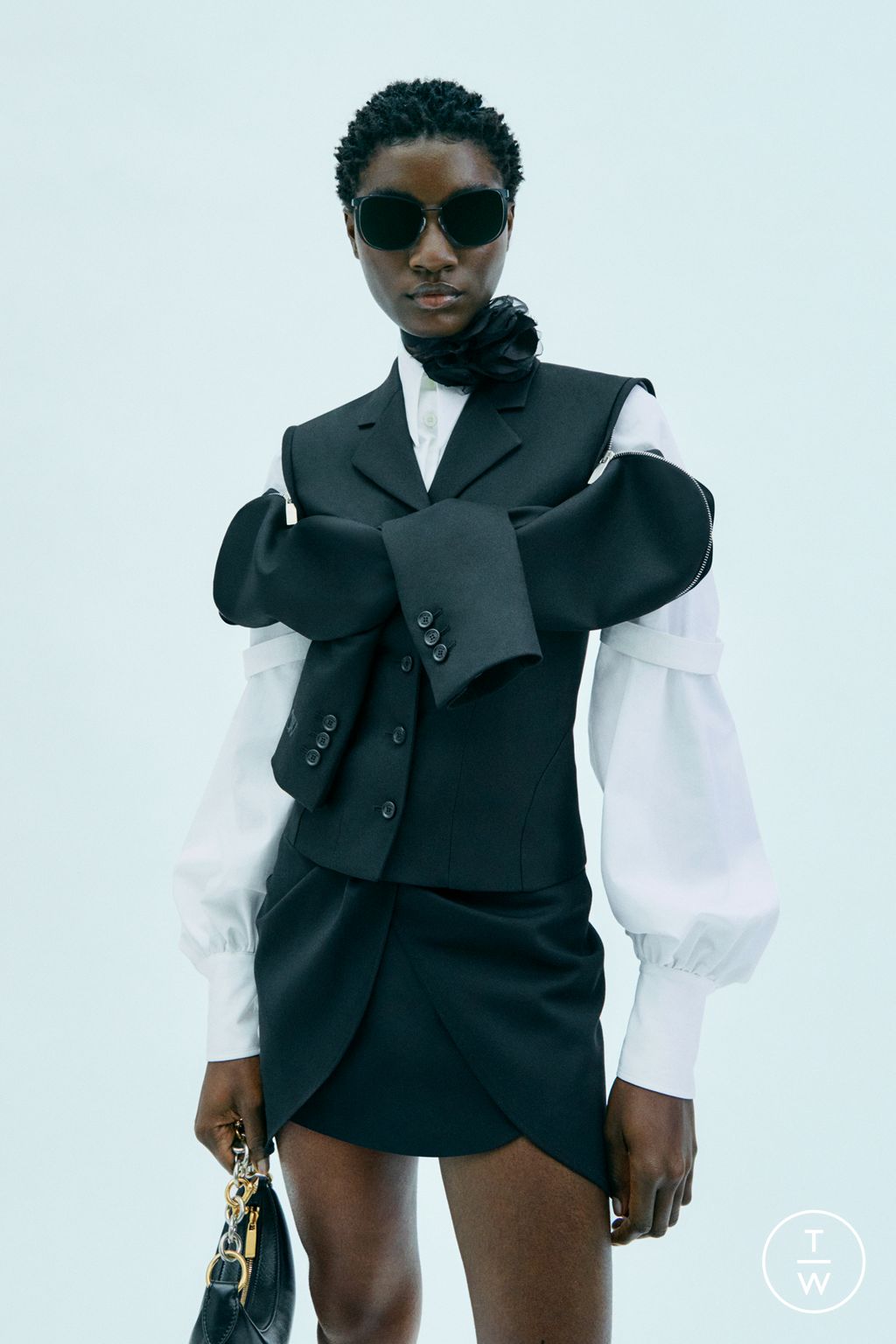 Fashion Week Paris Resort 2024 look 3 from the Off-White collection womenswear