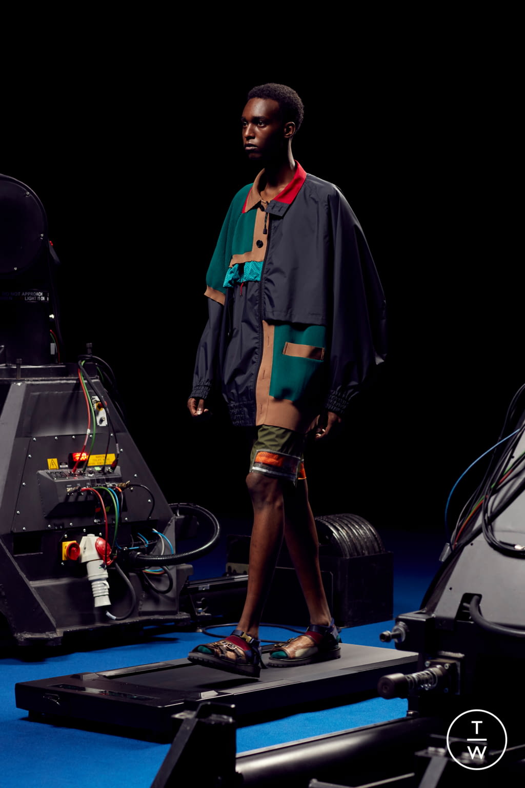 Fashion Week Paris Spring/Summer 2022 look 3 de la collection Kolor menswear