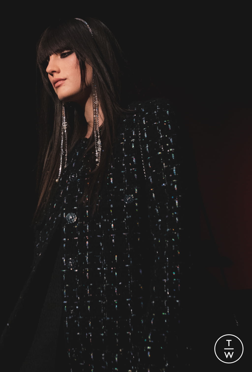 Fashion Week Paris Fall/Winter 2021 look 3 from the Chanel collection womenswear accessories