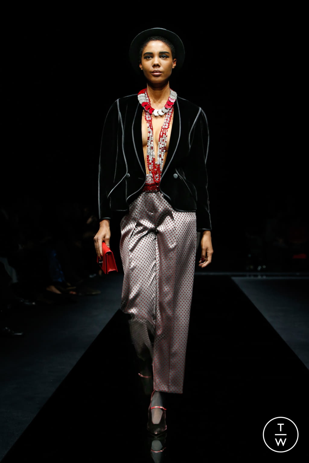 Fashion Week Milan Pre-Fall 2020 look 30 from the Giorgio Armani collection womenswear