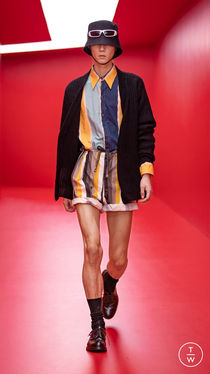 Fashion Week Milan Spring/Summer 2022 look 30 from the Prada collection menswear