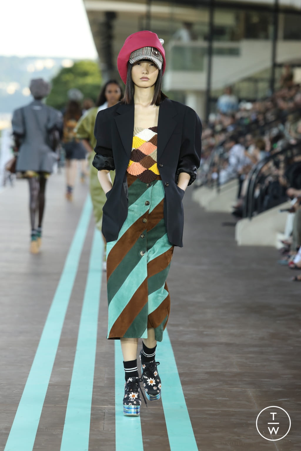 Fashion Week Paris Resort 2020 look 30 from the Miu Miu collection womenswear