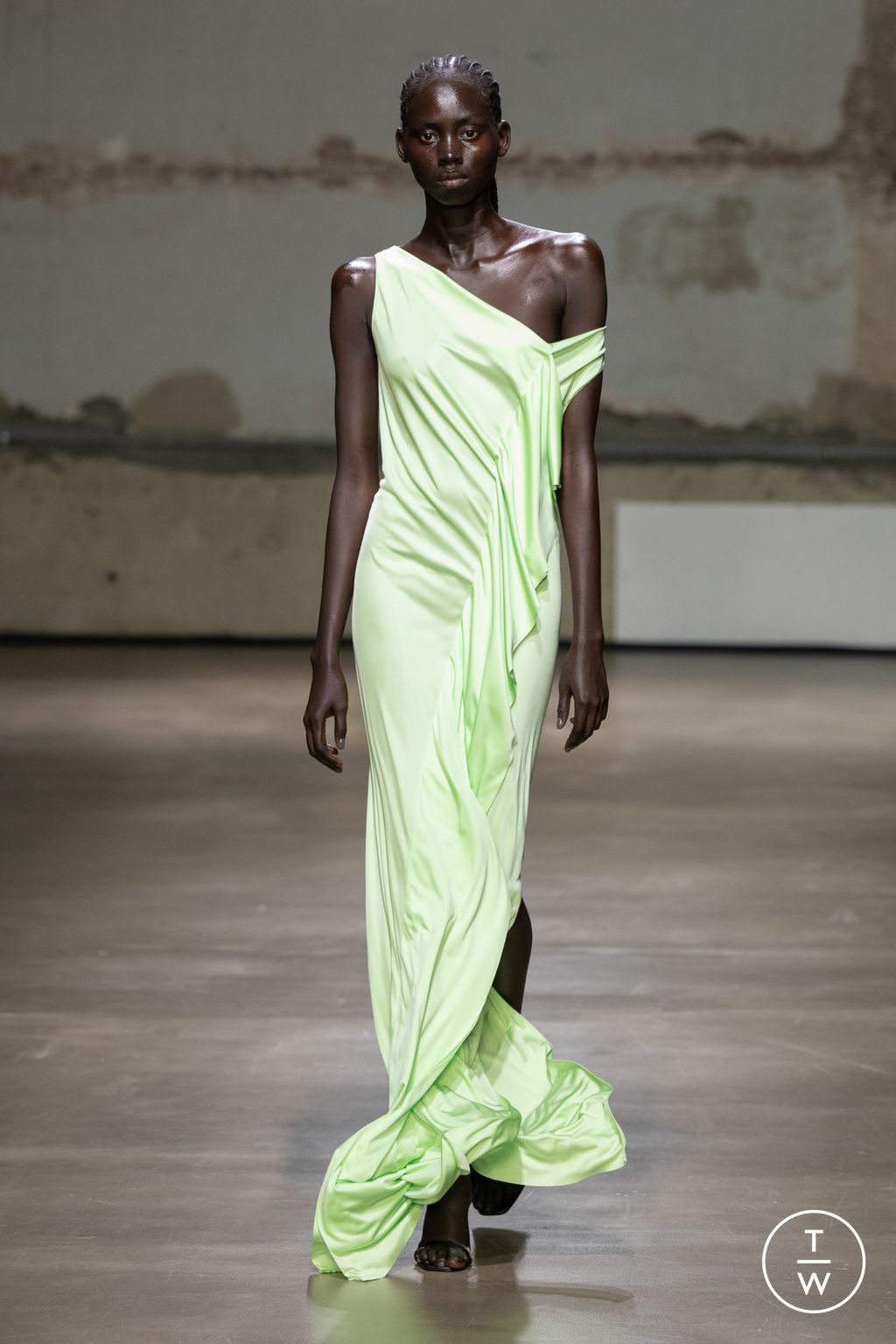 Fashion Week Paris Spring/Summer 2023 look 30 from the Atlein collection womenswear