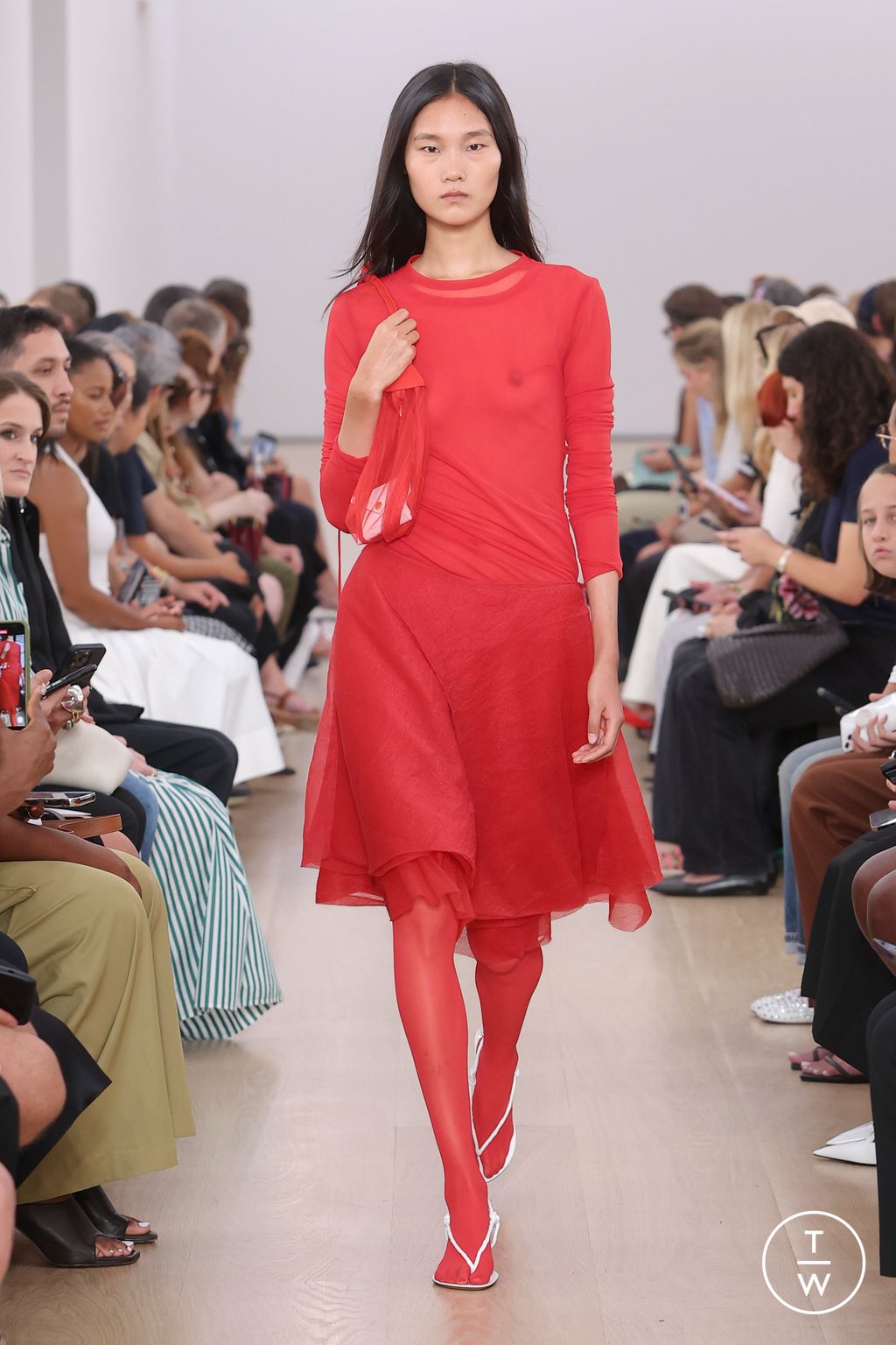 Fashion Week New York Spring/Summer 2024 look 30 from the Proenza Schouler collection womenswear