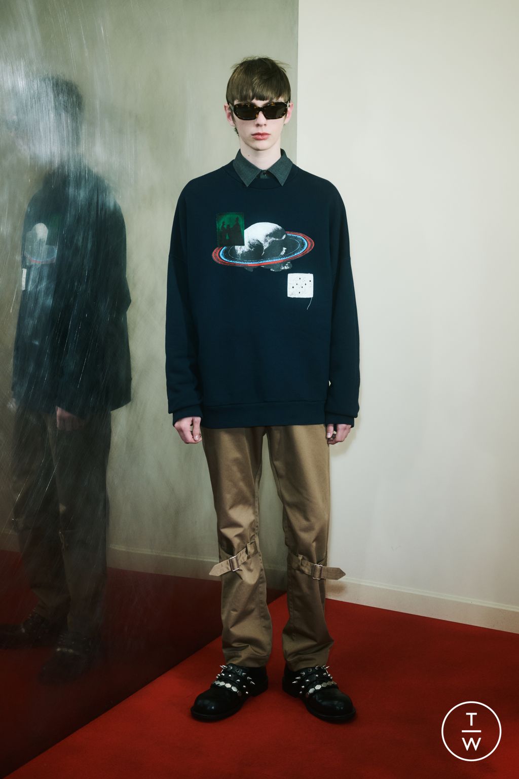 Fashion Week Paris Pre-Fall 2025 look 38 de la collection Undercover menswear