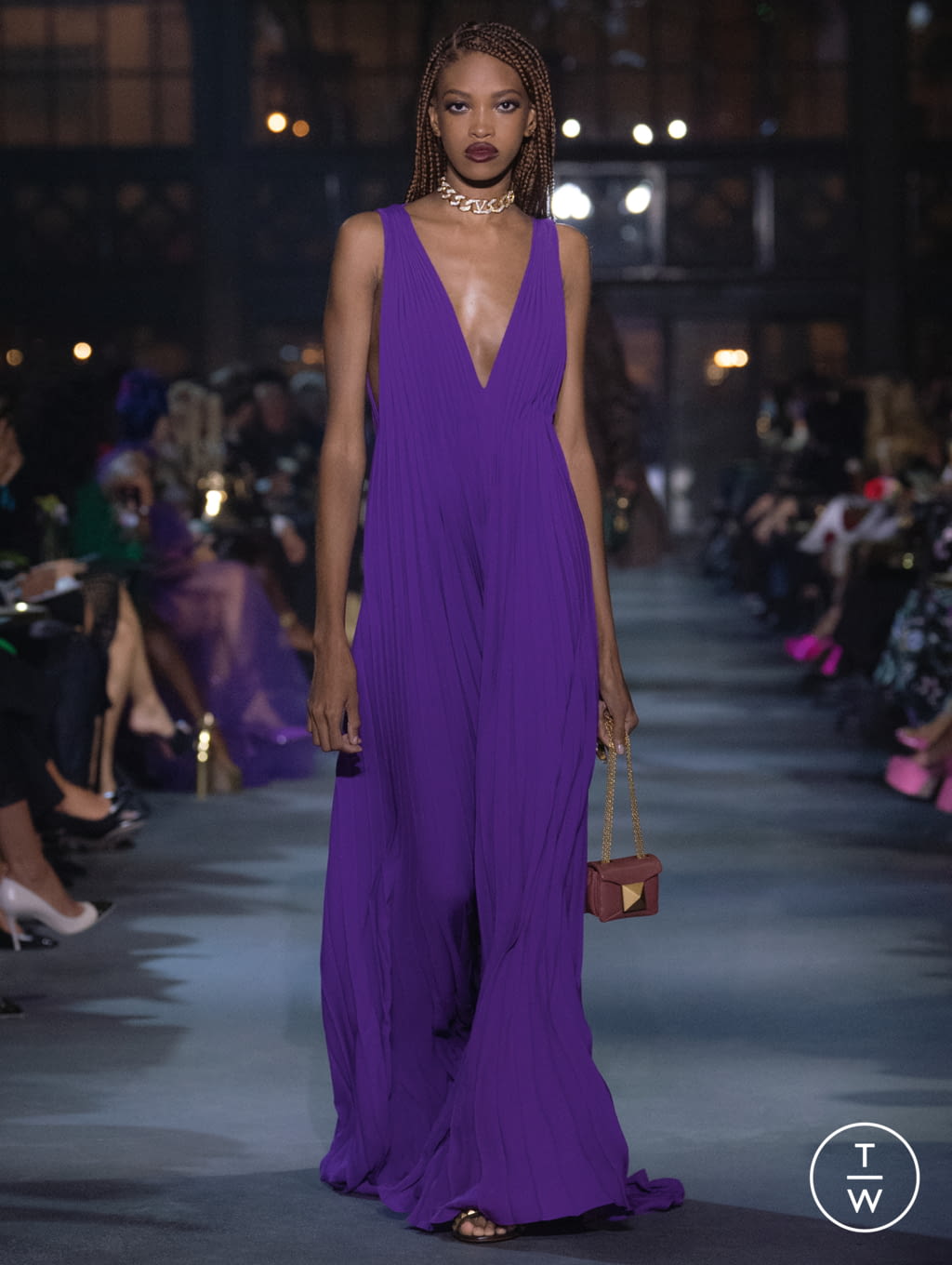 Fashion Week Paris Spring/Summer 2022 look 31 de la collection Valentino womenswear