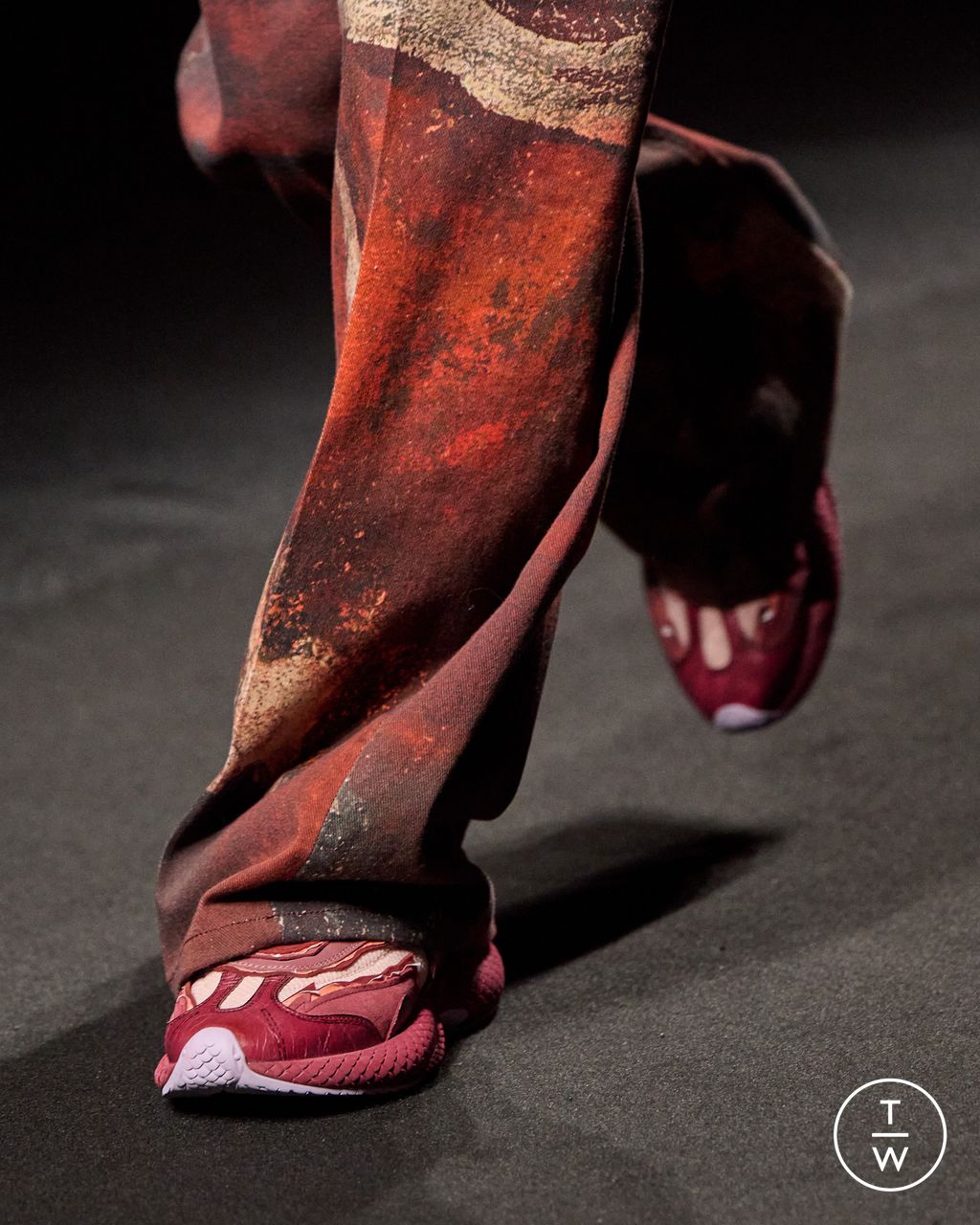 Fashion Week Milan Fall/Winter 2025 look 17 from the Roberto Cavalli collection womenswear accessories