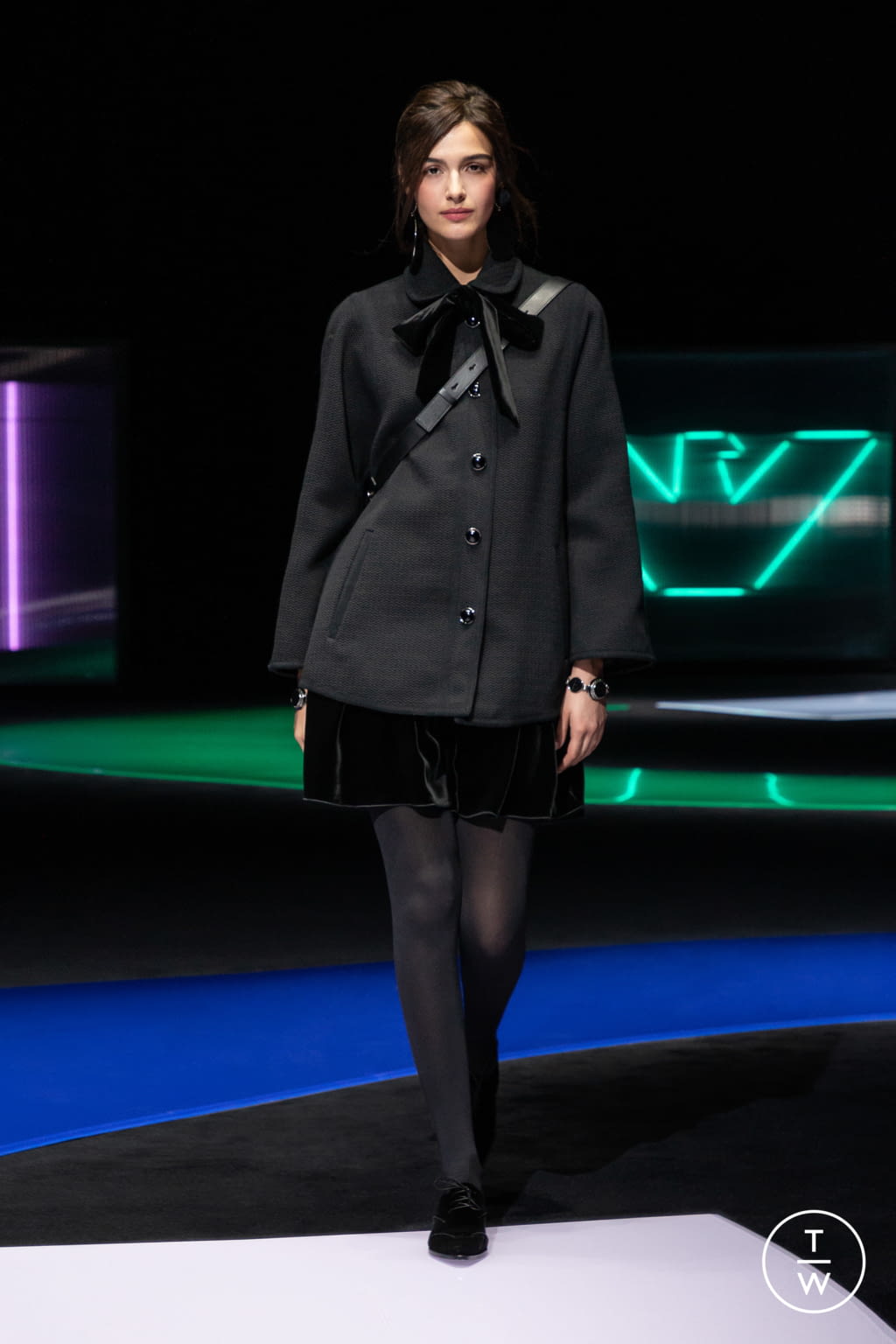 Fashion Week Milan Fall/Winter 2021 look 32 from the Emporio Armani collection womenswear