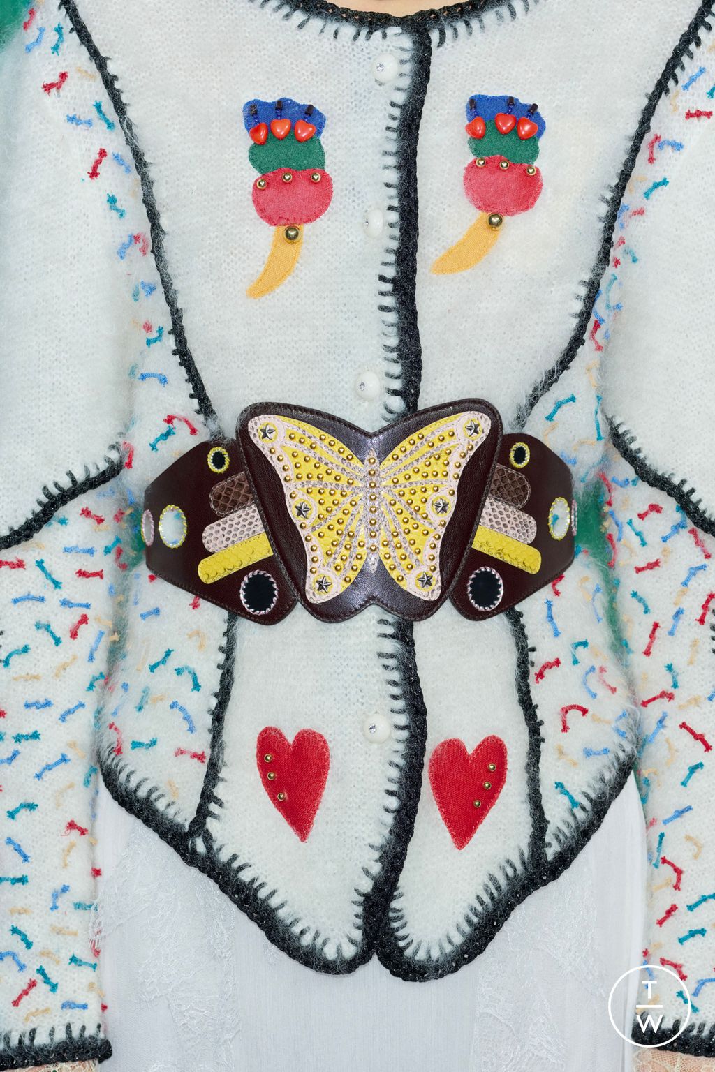 Fashion Week Paris Pre-Fall 2025 look 66 from the Valentino collection womenswear