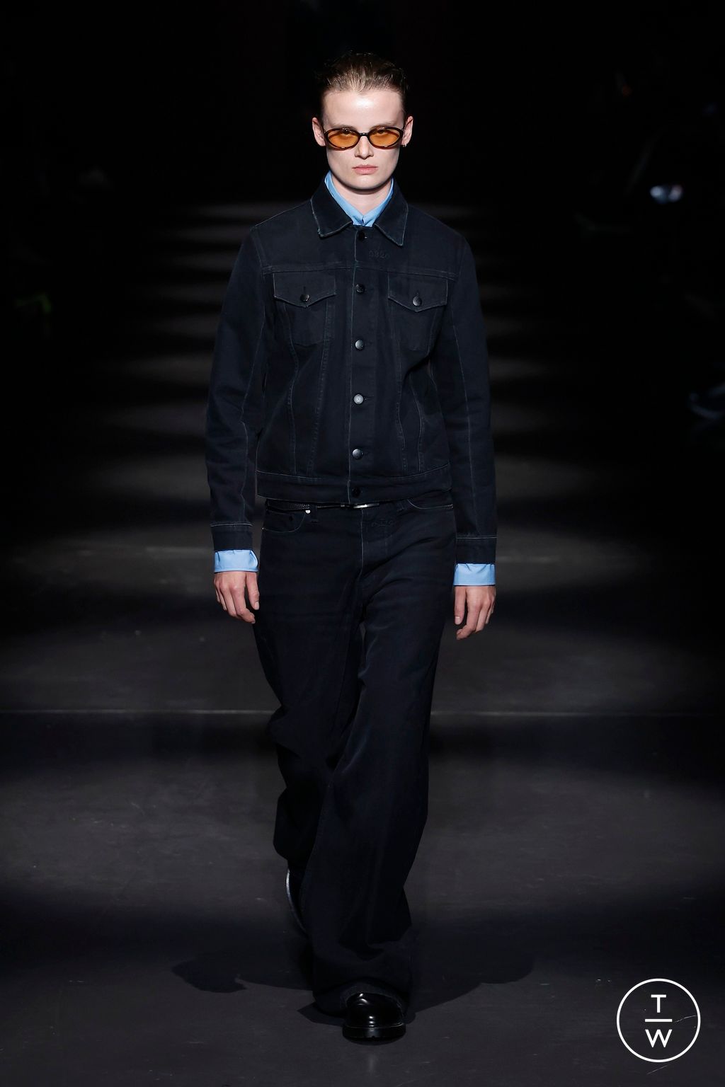 Fashion Week Paris Spring-Summer 2025 look 7 from the 032c collection menswear