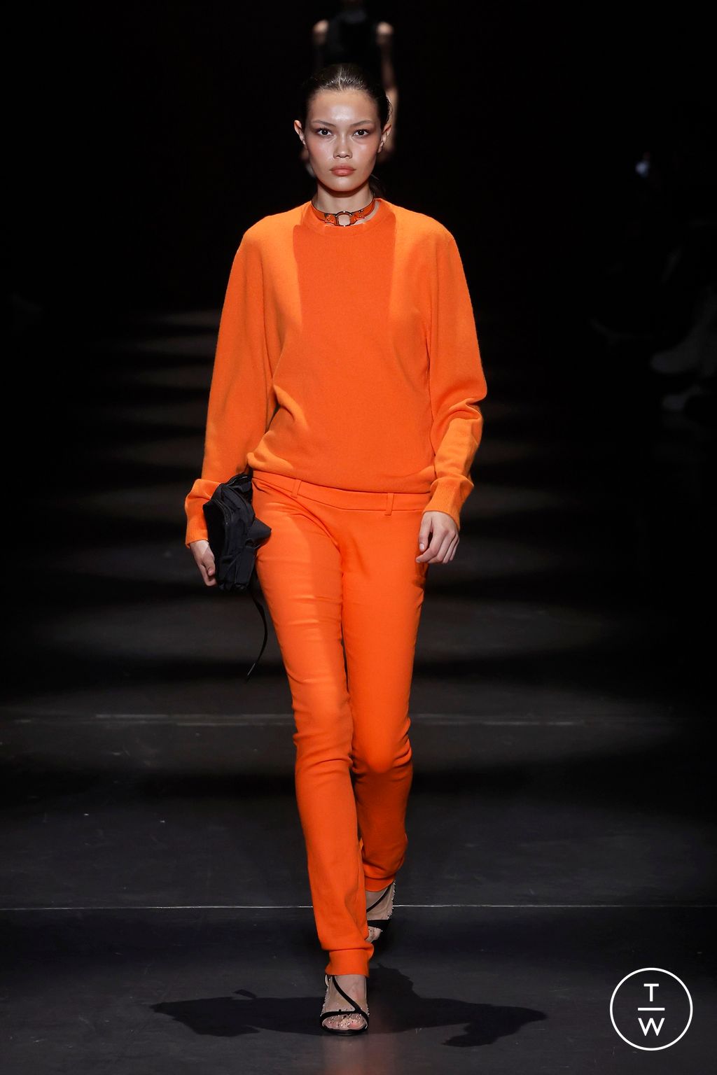 Fashion Week Paris Spring-Summer 2025 look 42 de la collection 032c menswear