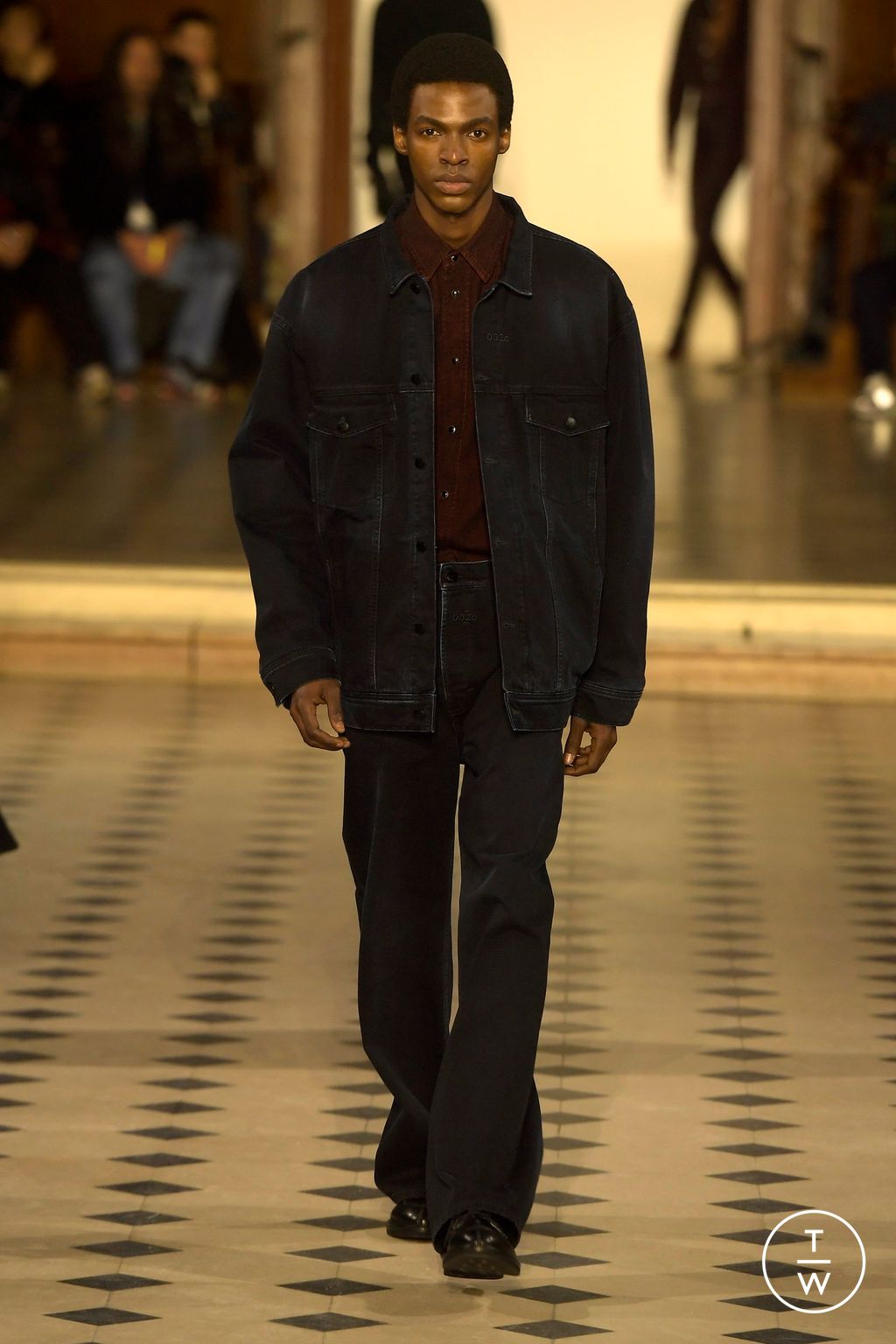 Fashion Week Paris Fall/Winter 2024 look 20 from the 032c collection menswear