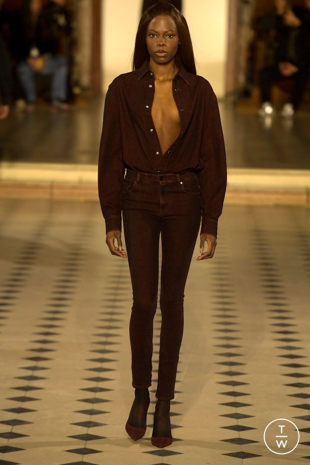 Fashion Week Paris Fall/Winter 2024 look 21 de la collection 032c menswear
