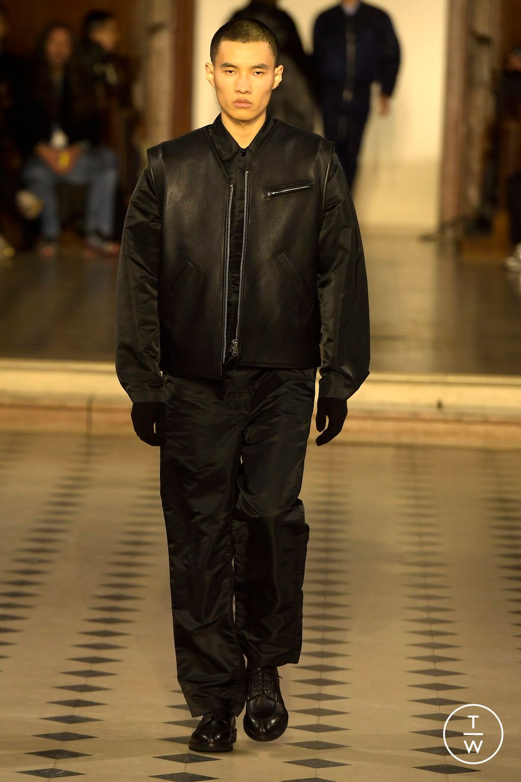 Fashion Week Paris Fall/Winter 2024 look 34 from the 032c collection menswear