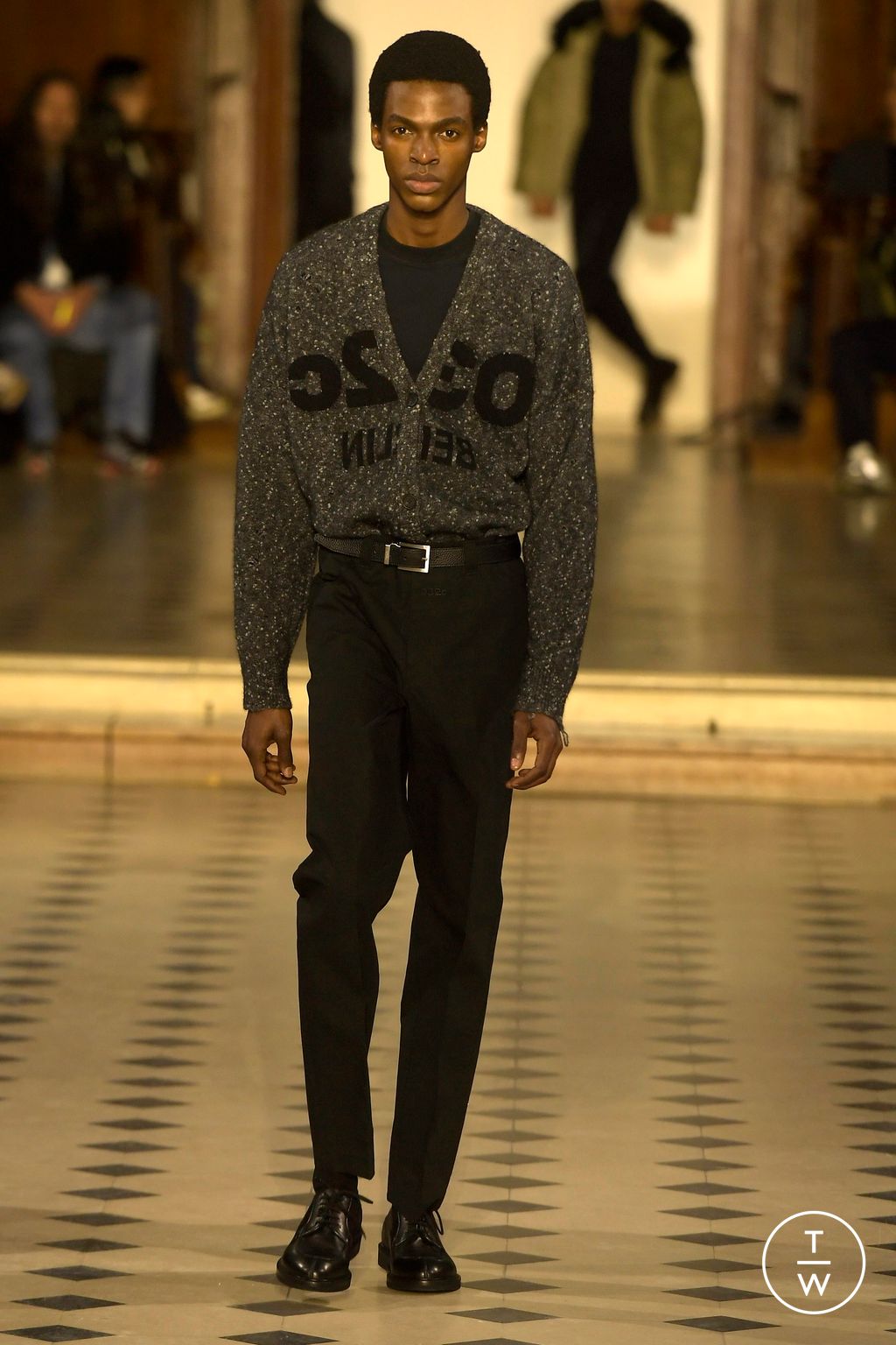 Fashion Week Paris Fall/Winter 2024 look 36 from the 032c collection menswear