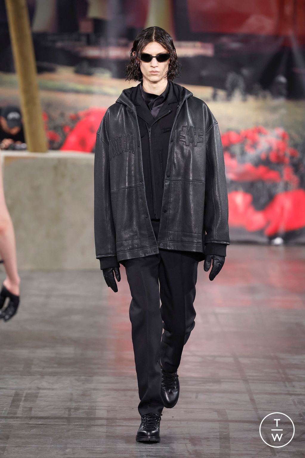 Fashion Week Paris Fall/Winter 2025 look 9 from the 032c collection menswear