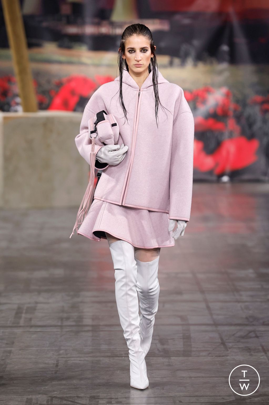 Fashion Week Paris Fall/Winter 2025 look 14 from the 032c collection menswear