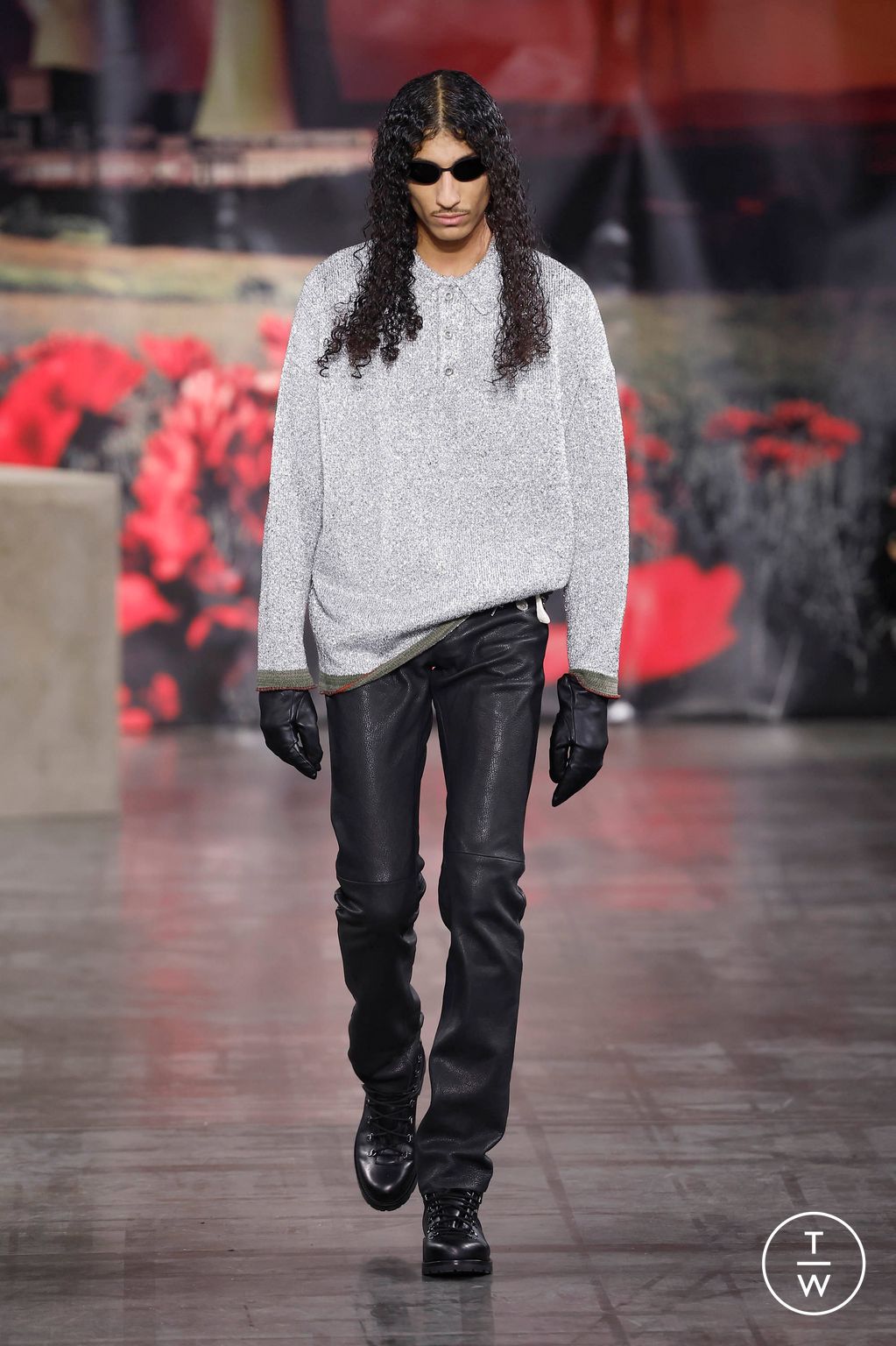 Fashion Week Paris Fall/Winter 2025 look 28 from the 032c collection menswear
