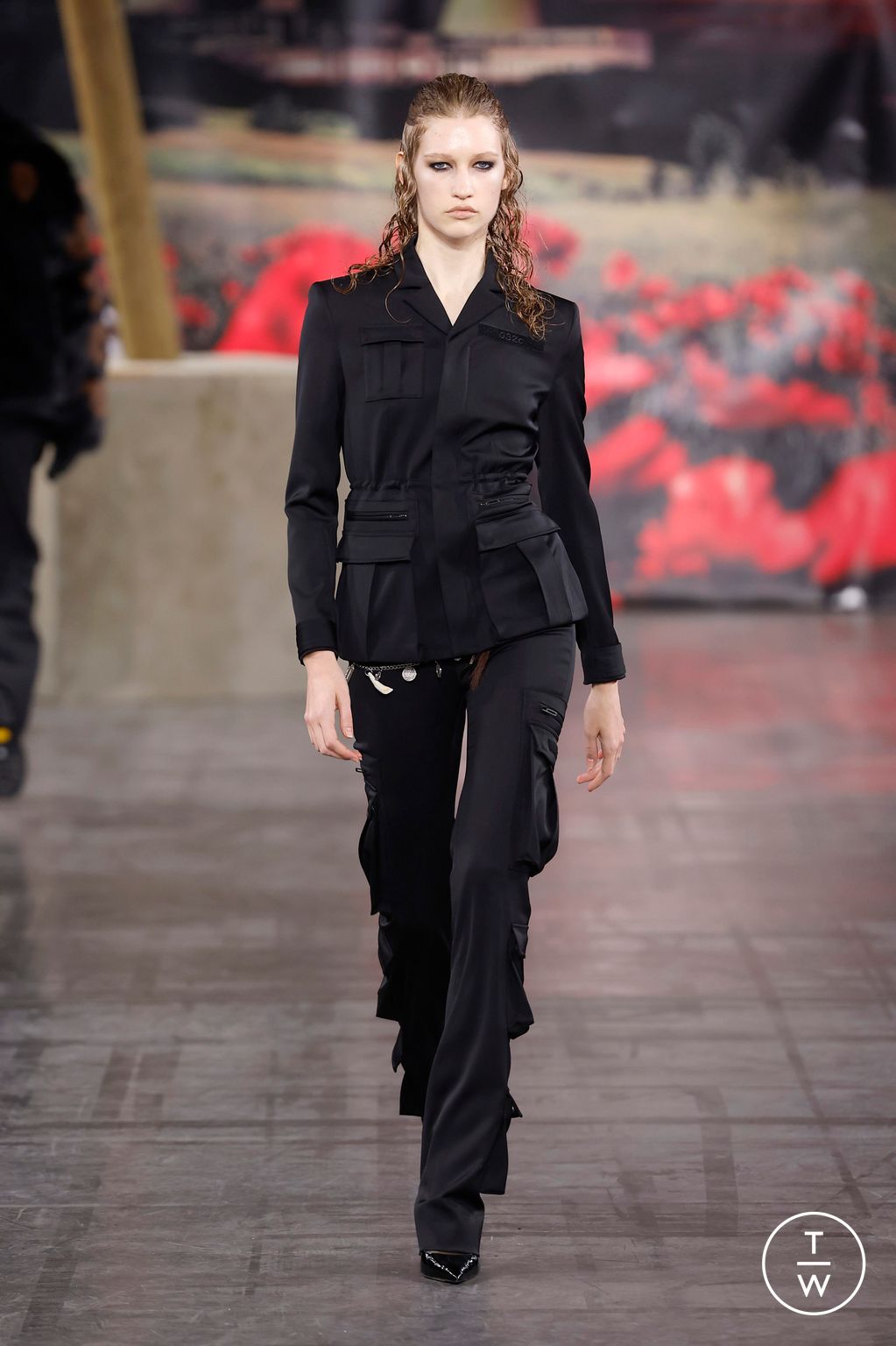 Fashion Week Paris Fall/Winter 2025 look 38 from the 032c collection menswear