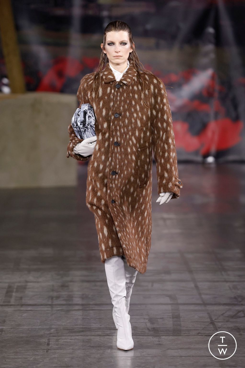 Fashion Week Paris Fall/Winter 2025 look 51 from the 032c collection menswear