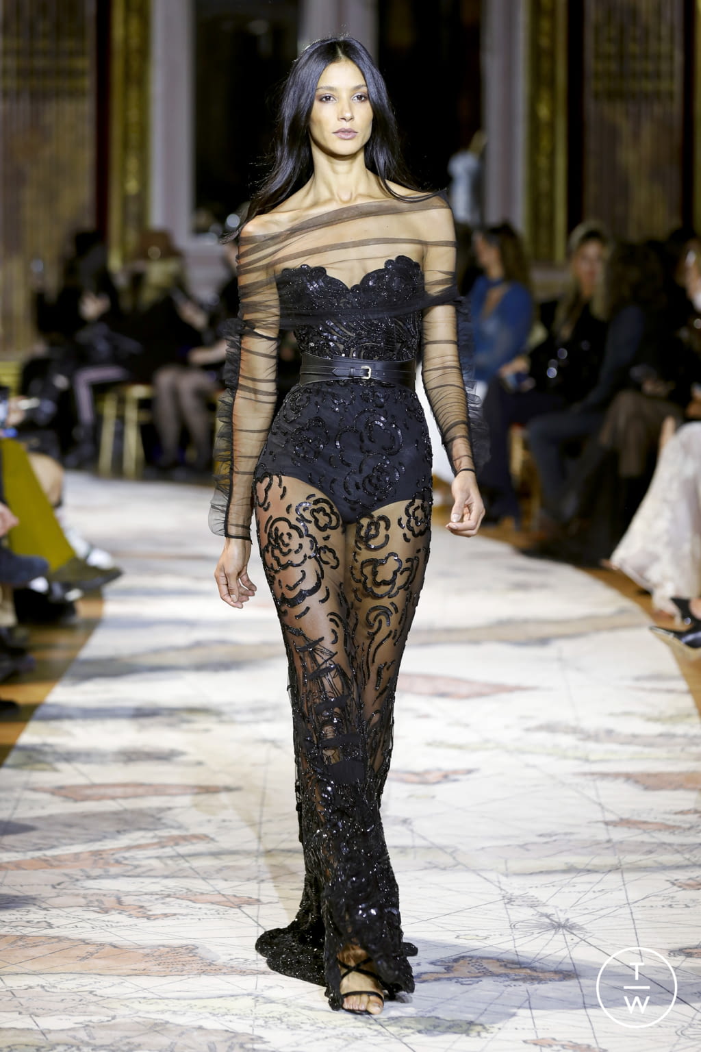 Fashion Week Paris Spring/Summer 2022 look 33 from the Zuhair Murad collection couture